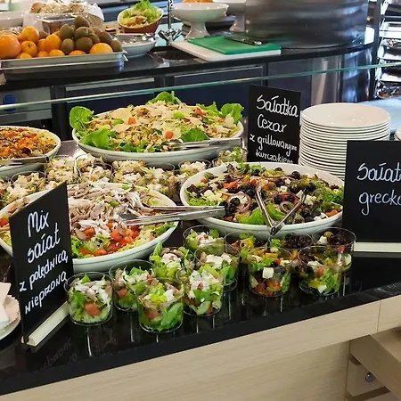 Sound Garden Airport Hotel 3*