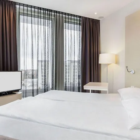 Sound Garden Airport Hotel 3*