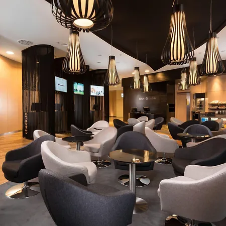 Sound Garden Airport Hotel 3*