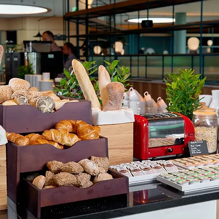 Sound Garden Airport 3* Warszawa