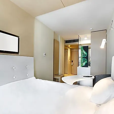 Hotel Sound Garden Airport Warschau
