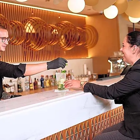 Hotel Sound Garden Airport Warschau