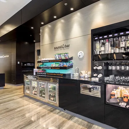 فندق ساوند غاردن ايربورت