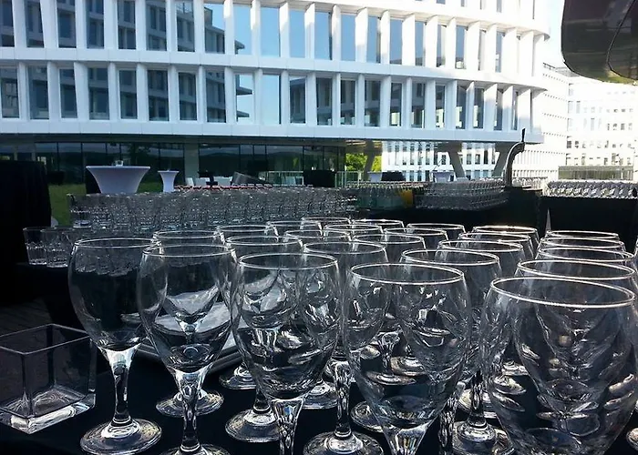 Sound Garden Airport Hotell