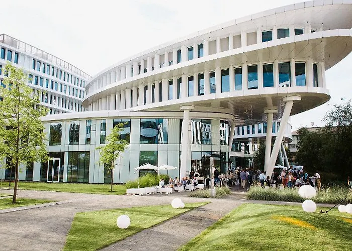 Sound Garden Airport Hotell Warszawa