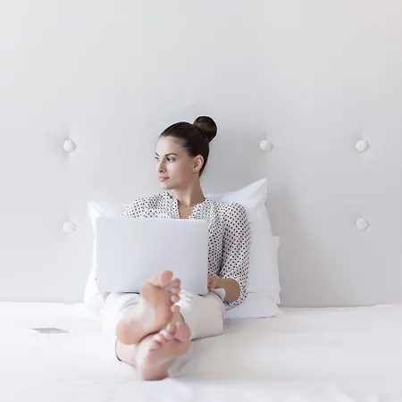 Hotel Sound Garden Airport Varsavia