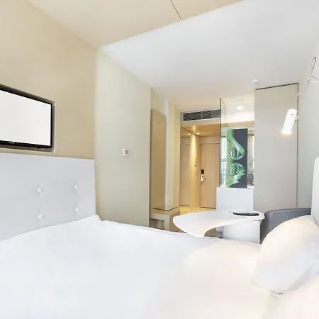 Sound Garden Airport Varsavia