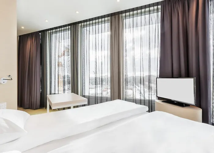 Sound Garden Airport 3*